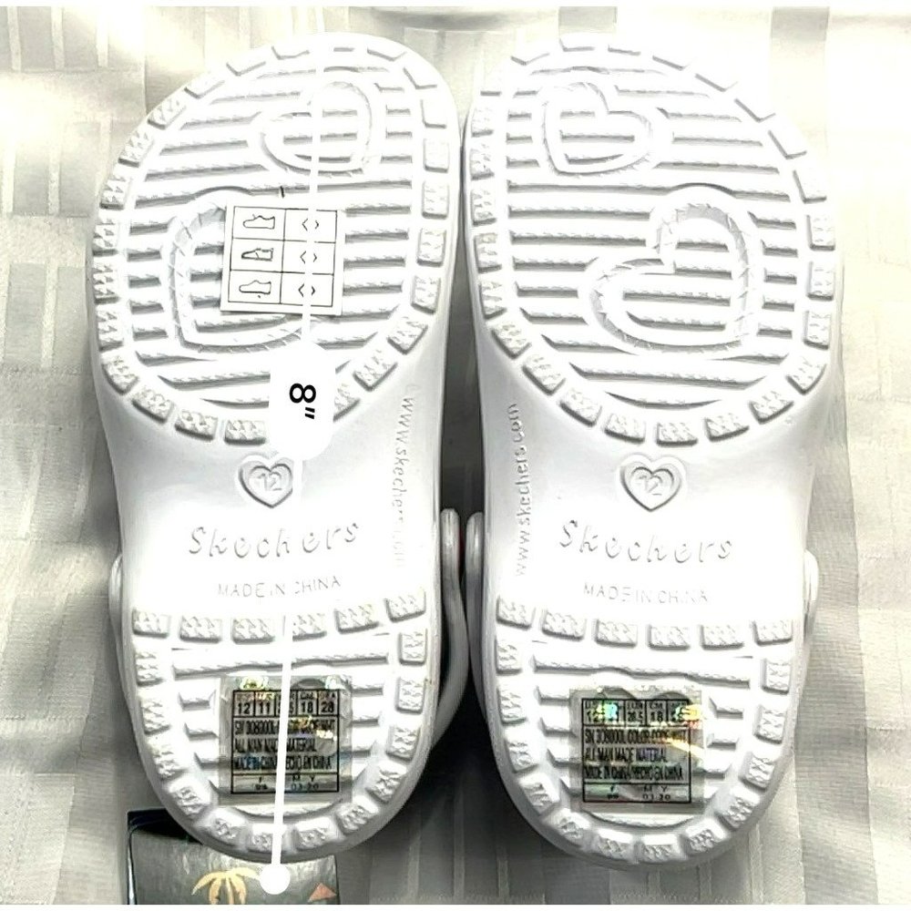 Skechers Youth Girls Heart Charmer Clogs, color white, size 12 - Picture 3 of 10